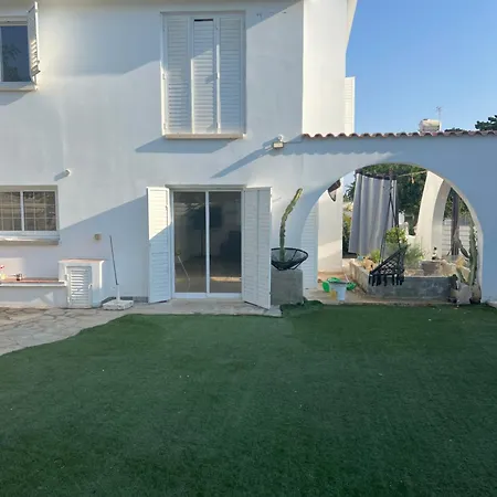 Entire House Tatil Evi Protaras