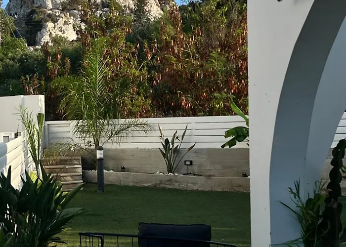 Entire House Protaras